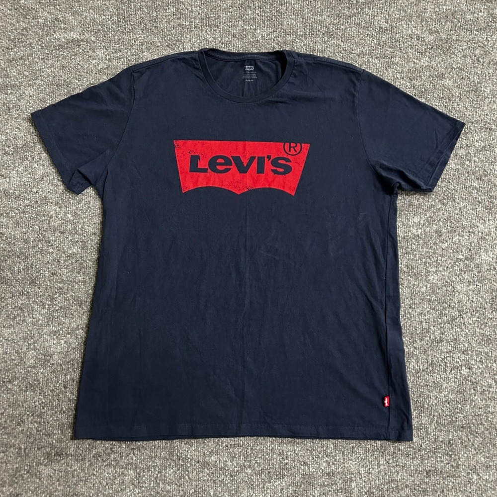 Levi's T-Shirt Mens Size XL Blue Graphic Batwing Logo Crewneck Short Sleeve